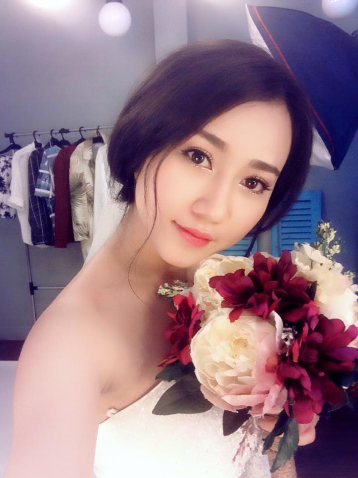 新婚娇妻陪局长出差bd
